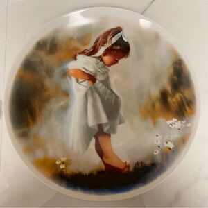 Donald Zolan Sabrina in The Grass Plate